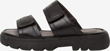 TAMARIS Pantolette in Schwarz