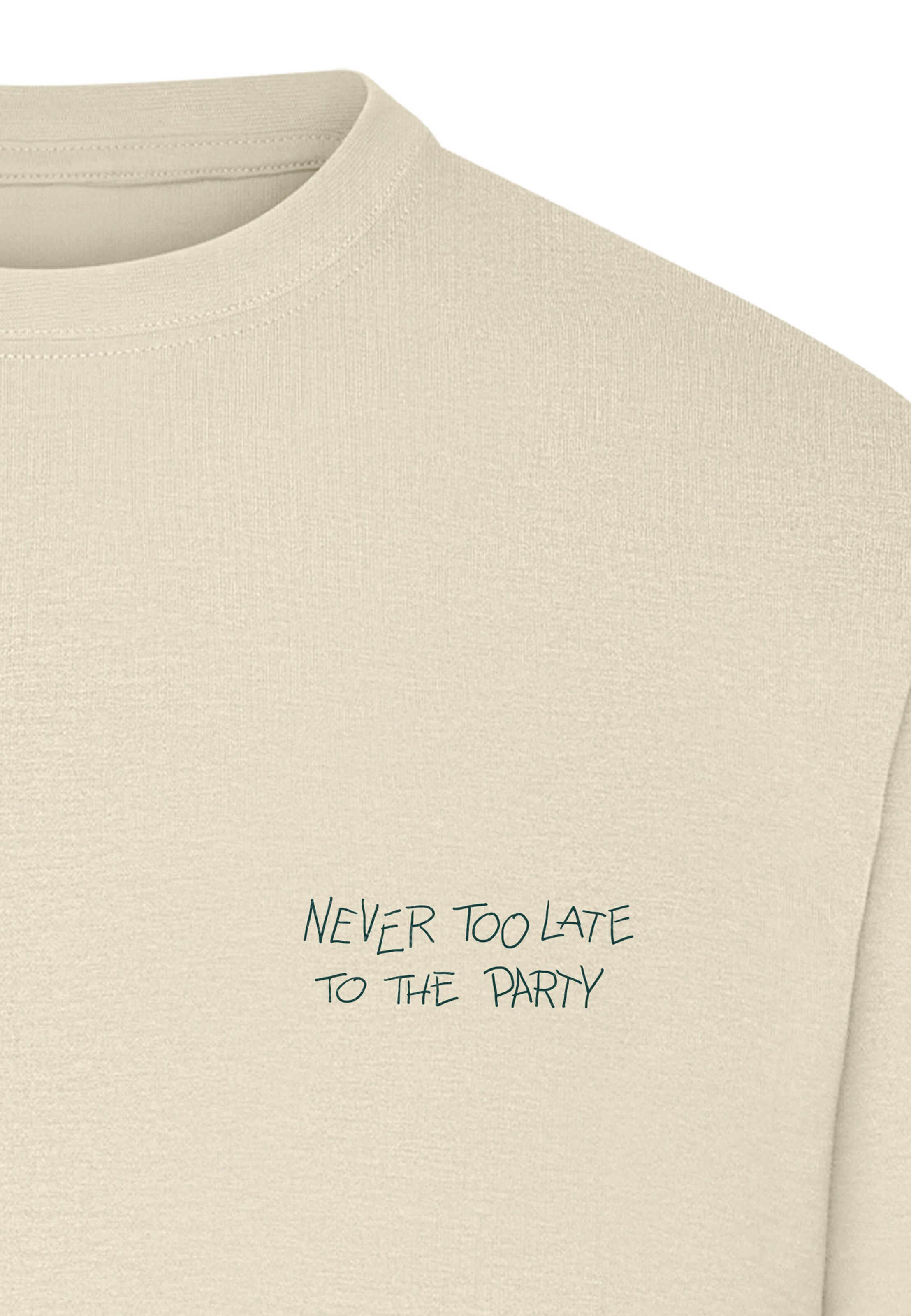 Mister Tee Shirt 'Never Too Late To The Party' in White