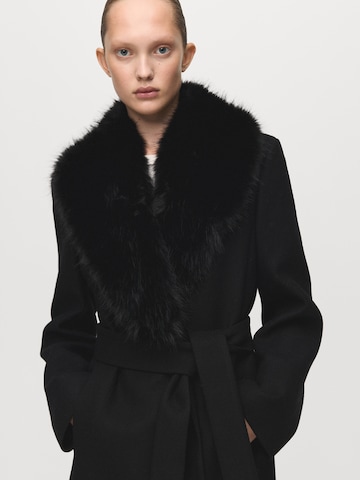 MANGO Přechodný kabát 'DOLCE' – černá