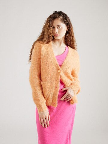 Cardigan 'BYMI' AMERICAN VINTAGE en orange : devant