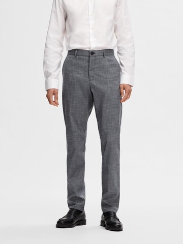 SELECTED HOMME Slim fit Trousers 'Robert' in Blue: front