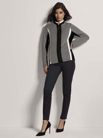 MADELEINE Strickjacke in Weiß
