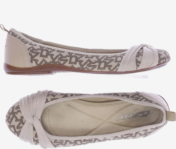 DKNY Flats & Loafers in 38,5 in Beige: front