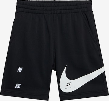 Pantaloni 'CLUB NG' de la Nike Sportswear pe negru: față