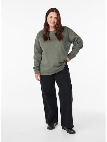 Sweat-shirt 'Vigga' Zizzi en vert