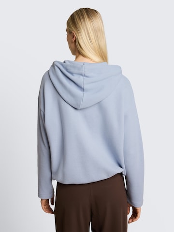 TOM TAILOR DENIM Sweatshirt i blå
