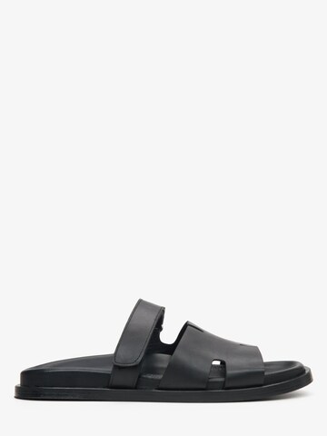 Estro Sandaler '48-27' i sort: forside