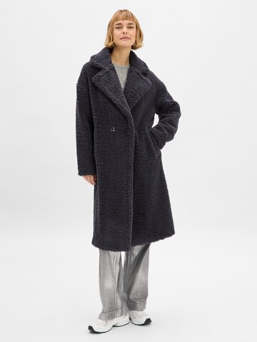 Marie Lund Between-seasons coat 'Elicia' in Grey: front