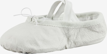 Tanzmuster Athletic Shoes 'Sasha' in White: front
