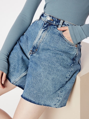 Monki Regular Jeans in Blue