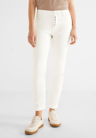 STREET ONE Slimfit Jeans in Wit: voorkant