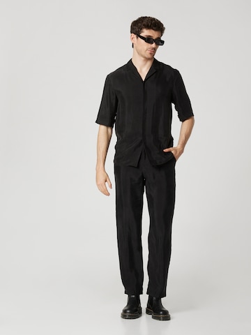 ABOUT YOU x Kevin Trapp Loose fit Pleat-Front Pants 'Ron' in Black