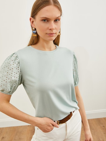 T-shirt olalook en vert