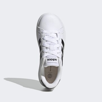 ADIDAS PERFORMANCE Sportschoen 'Grand Court' in Wit