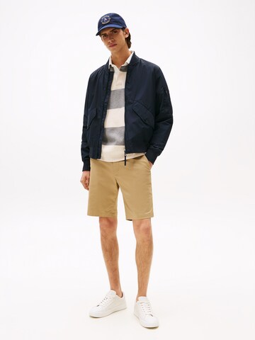 TOMMY HILFIGER Tussenjas in Blauw