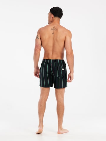 PROTEST Badeshorts 'PRTGonz' in Schwarz