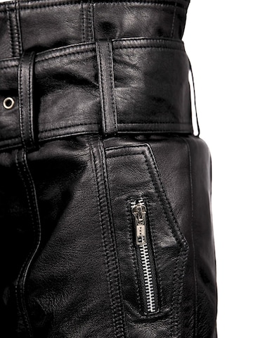 Be  Noble Regular Trousers in Black