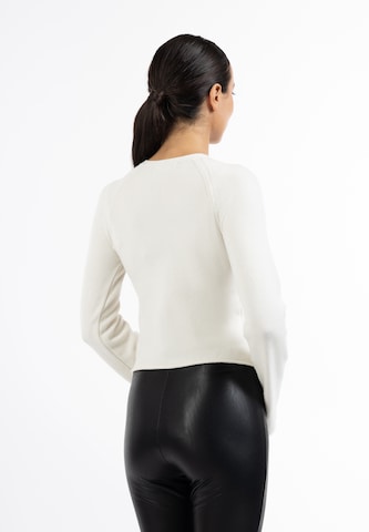 Pull-over faina en blanc