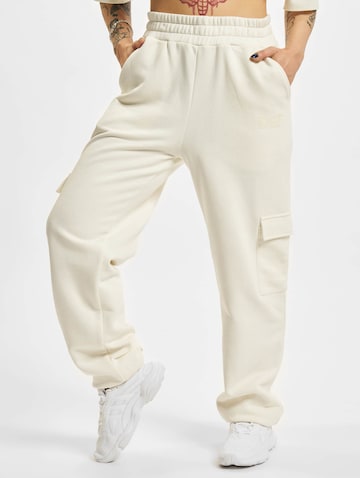 Loosefit Pantaloni cargo di DEF in bianco: frontale