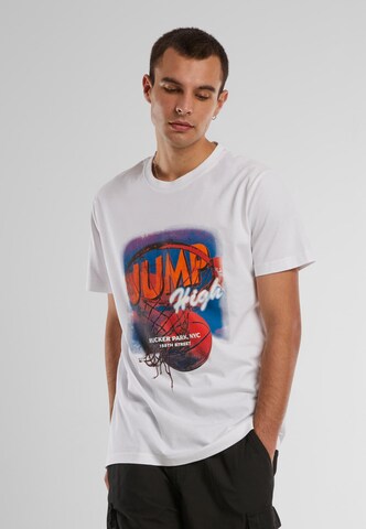 T-Shirt 'Jump high' Mister Tee en blanc : devant