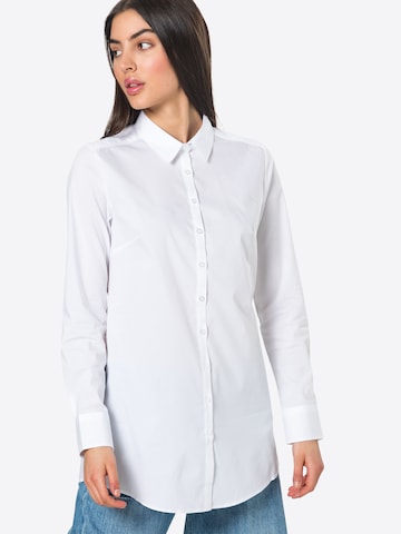 Fransa Blouse in White: front