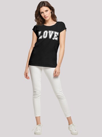 T-shirt 'Love University Valentinstag Herz' F4NT4STIC en noir