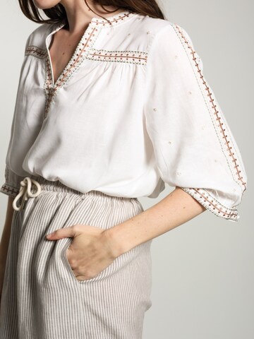 WEARABLE STORIES Wide leg Trousers 'Zita' in White