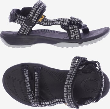 TEVA Sandalen 38 in Schwarz: predná strana