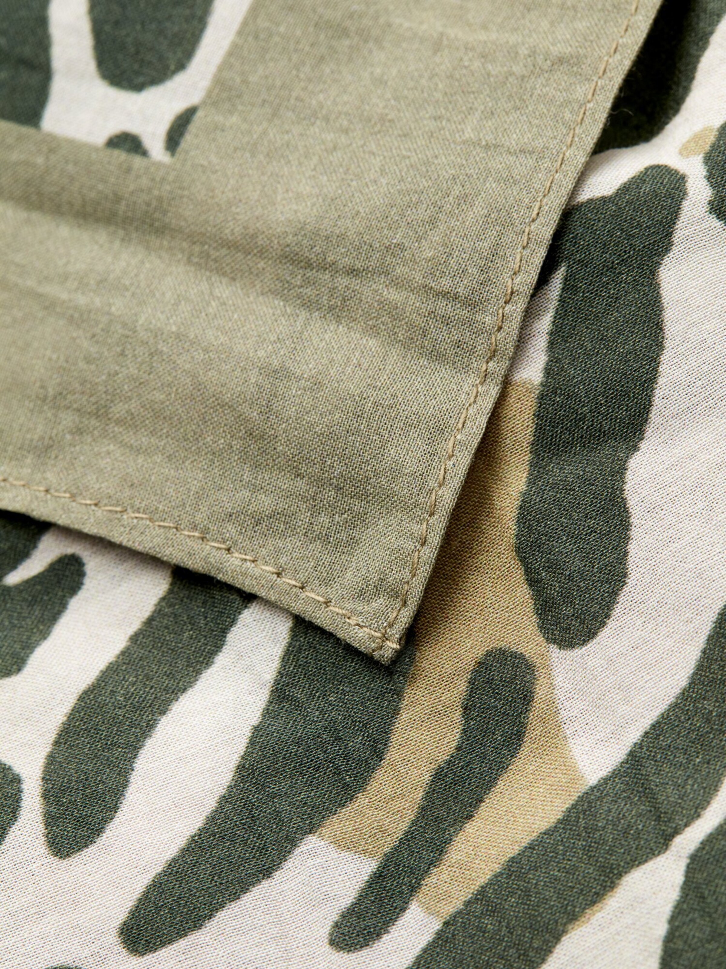 CAMEL ACTIVE Scarf in Green