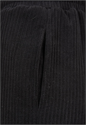 regular Pantaloni cargo di Urban Classics in nero
