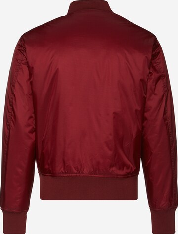 Veste mi-saison Urban Classics en rouge