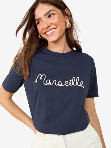 Friends Like These Shirt in Blauw: voorkant