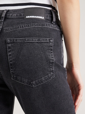 ARMEDANGELS Regular Jeans 'CARENAA' in Zwart