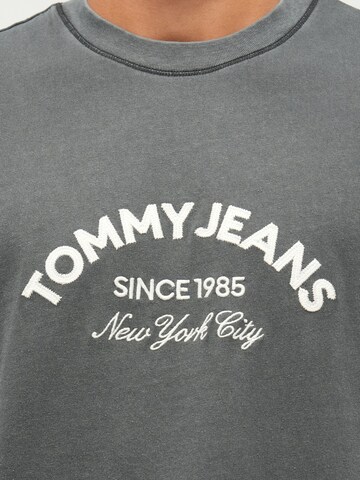 pilka Tommy Jeans Marškinėliai