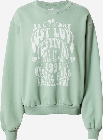 HOLLISTER Sweatshirt in Green: front