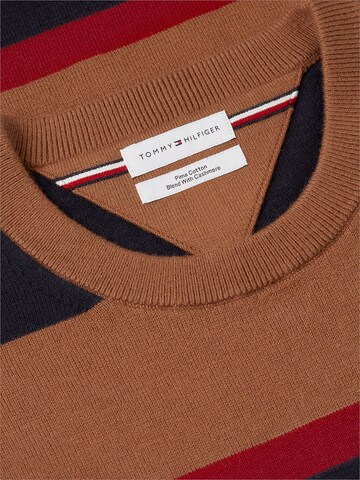 TOMMY HILFIGER Sweater in Brown