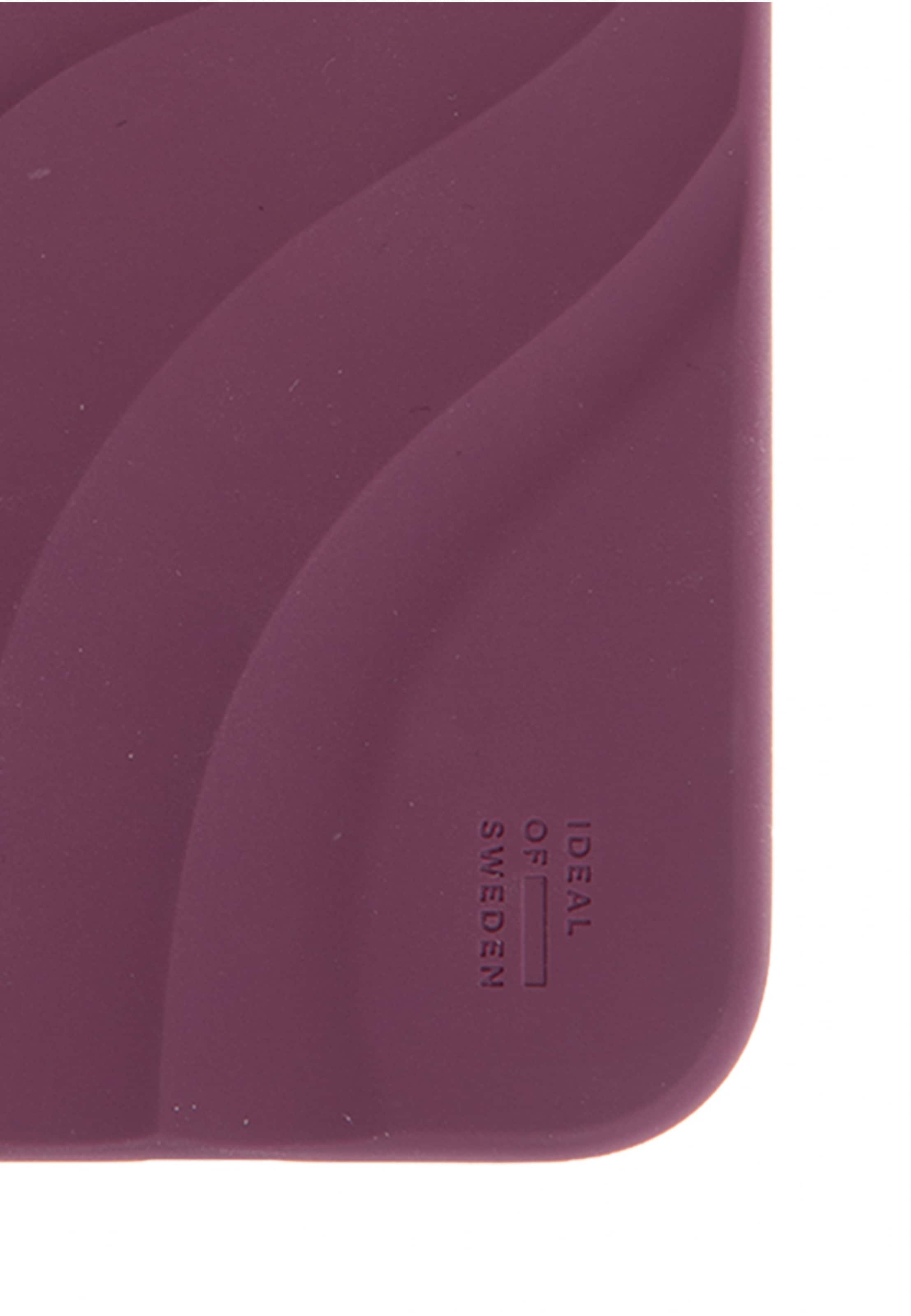 Protection pour Smartphone 'MagSafe iPhone 13 / 14 / 15 / 16e / 17e' iDeal of Sweden en violet