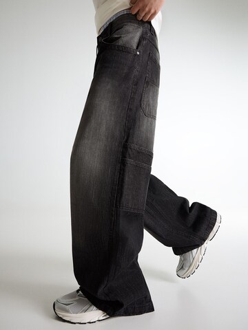 Bershka Baggy Jeans in Zwart