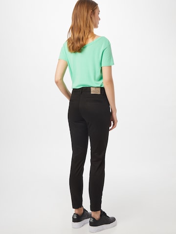 Coupe slim Pantalon chino Herrlicher en noir