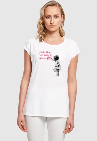 Merchcode T-Shirt 'Dream Big' in Weiß: predná strana