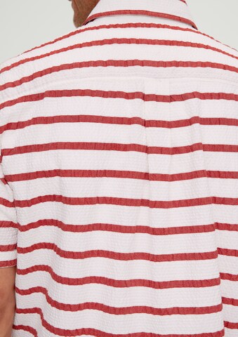 s.Oliver - Ajuste regular Camisa en rojo