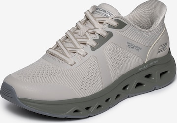 SKECHERS Slip-Ons in Grey: front