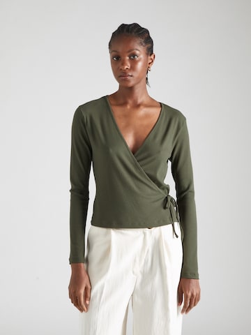 ABOUT YOU Sweater 'Ragna' in Green: front