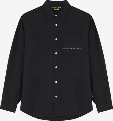 IUTER Regular fit Button Up Shirt 'Seam' in Black: front