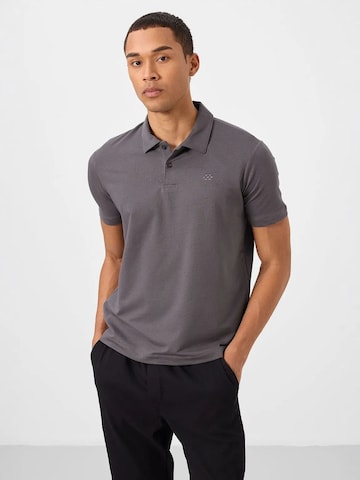 Tommy Life Shirt in Grey: front