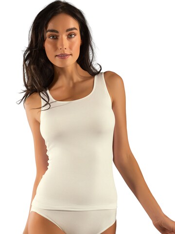 Nina von C. Undershirt 'Pure' in Beige: front