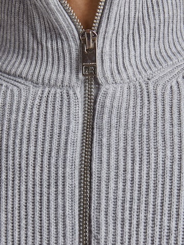 JACK & JONES Sweter 'Perfect' w kolorze szary