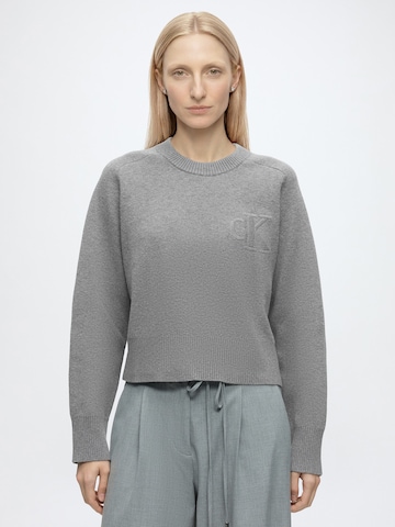 Calvin Klein Jeans Πουλόβερ σε γκρι: μπροστά