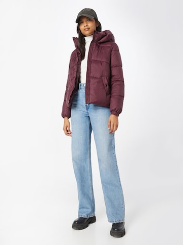 VERO MODA Winterjas 'UPPSALA' in Rood