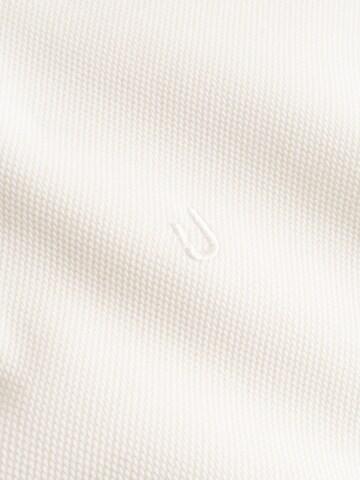 Maglietta 'Abbie' di Johnny Urban in bianco